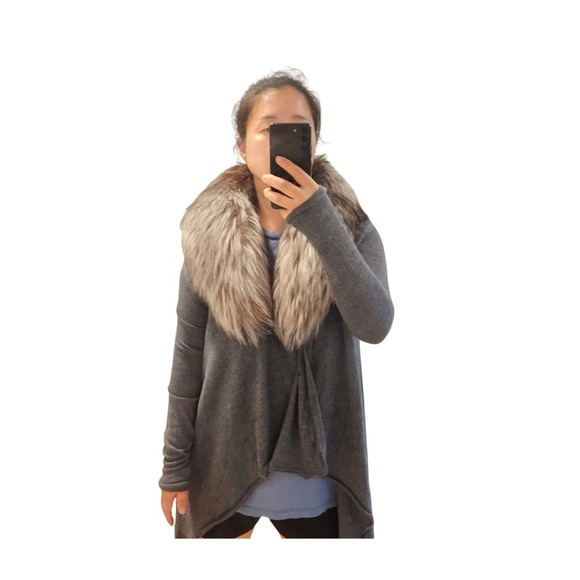 Alice + Olivia Gray Cardigan Sweater with Real Fur Collar Women's Size S - Picture 1 of 10